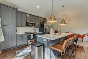 610 Pompano Dr, Greensboro, NC 27410 - Photo 11