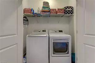 610 Pompano Dr, Greensboro, NC 27410 - Photo 17