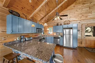 196 Eagle Nest Rd, Purlear, NC 28665 - Photo 17