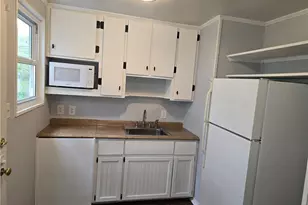 1846 Villa Dr, Greensboro, NC 27403 - Photo 9