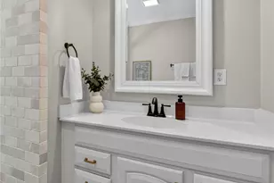 712 W Farriss Ave, High Point, NC 27262 - Photo 31