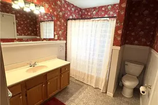 125 Townsend Ridge Dr, Winston-Salem, NC 27107 - Photo 7