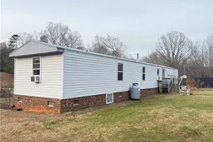 1804 Mulberry Academy St, Franklinville, NC 27248 - Photo 5