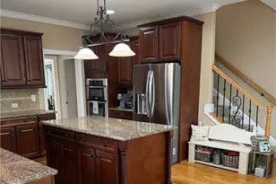 283 Heatherwood Dr, Winston-Salem, NC 27107 - Photo 5