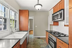 324 Woodrow Ave, High Point, NC 27262 - Photo 15