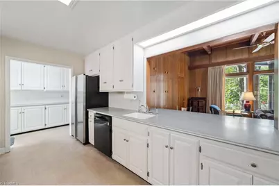 434 S Westview Drive, Winston-Salem, NC 27104 - Photo 23