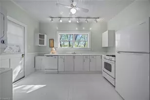 415 S Poplar St, Winston-Salem, NC 27101 - Photo 7