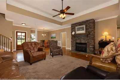 106 Breckenridge Drive, Thomasville, NC 27360 - Photo 9