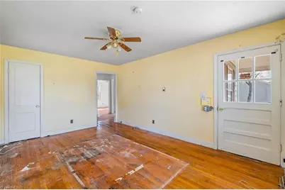 900 W Monroe Street, Mayodan, NC 27027 - Photo 3