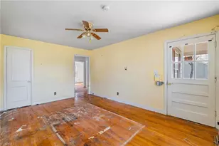 900 W Monroe St, Mayodan, NC 27027 - Photo 3