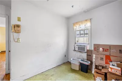 900 W Monroe Street, Mayodan, NC 27027 - Photo 11