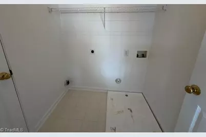 4325 River Bluff Terrace, Greensboro, NC 27409 - Photo 15