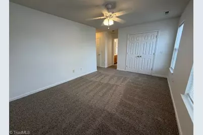 4325 River Bluff Terrace, Greensboro, NC 27409 - Photo 5