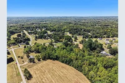 146 Mabes Road, Eden, NC 27288 - Photo 7