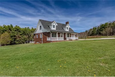 11325 Glade Valley Road, Ennice, NC 28623 - Photo 3