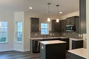 269 Plains Dr, Burlington, NC 27217 - Photo 5