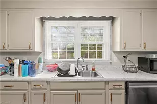 1615 Rankin Rd, Greensboro, NC 27405 - Photo 11