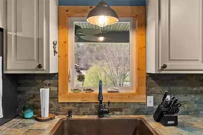 1044 Jackson Drive, Piney Creek, NC 28663 - Photo 23