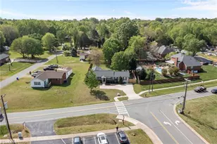 1066 Third St, Mebane, NC 27302 - Photo 33