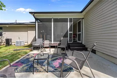 1066 Third Street, Mebane, NC 27302 - Photo 27