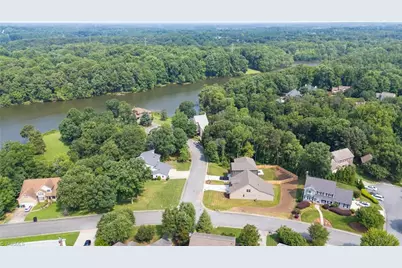 2200 Delaine Point, High Point, NC 27265 - Photo 49