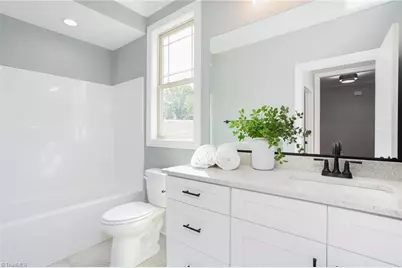 2200 Delaine Point, High Point, NC 27265 - Photo 35