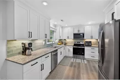 512 Croydon Lane, Winston-Salem, NC 27107 - Photo 7