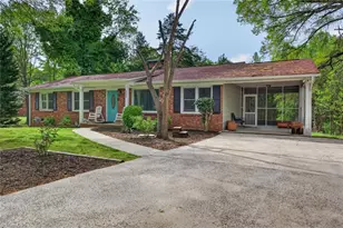 512 Croydon Ln, Winston-Salem, NC 27107 - Photo 1