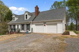 233 Rock Spring Dr, Reidsville, NC 27320 - Photo 3