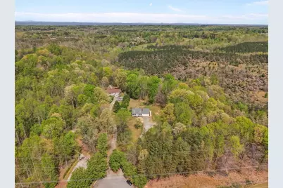 233 Rock Spring Drive, Reidsville, NC 27320 - Photo 39