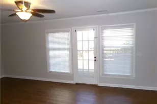 3915 Valley Ct, Winston-Salem, NC 27106 - Photo 9