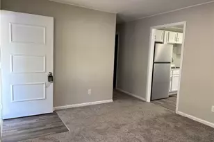 212 N 12th Ave, Mayodan, NC 27027 - Photo 3