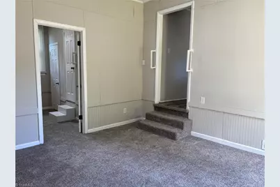 212 N 12th Avenue, Mayodan, NC 27027 - Photo 7