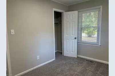 212 N 12th Avenue, Mayodan, NC 27027 - Photo 15