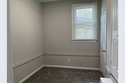 212 N 12th Avenue, Mayodan, NC 27027 - Photo 9