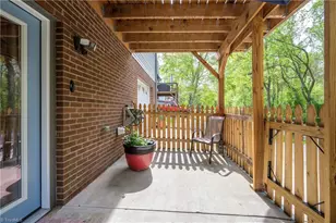 620 Lantern Ridge Dr, Winston-Salem, NC 27104 - Photo 37
