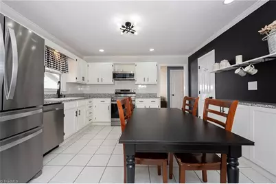 620 Lantern Ridge Drive, Winston-Salem, NC 27104 - Photo 23