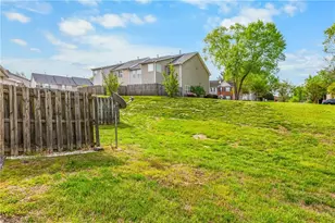 1633 Olivers Crossing Cir, Winston-Salem, NC 27127 - Photo 25