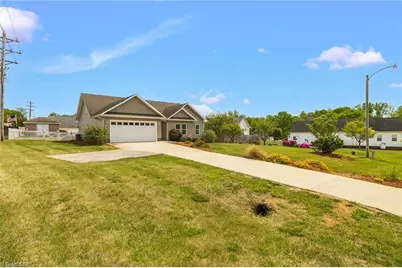 126 Applegate Court, Mocksville, NC 27028 - Photo 5