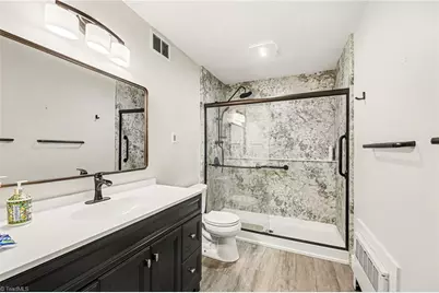 711 Quaker Lane, High Point, NC 27262 - Photo 13