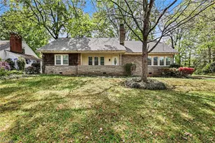 711 Quaker Ln, High Point, NC 27262 - Photo 3