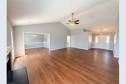 837 Pecan Ridge Circle, Kernersville, NC 27284 - Photo 5