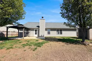 837 Pecan Ridge Cir, Kernersville, NC 27284 - Photo 17