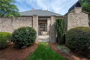 4090 Carriage Manor Cove, Winston-Salem, NC 27106 - Photo 45