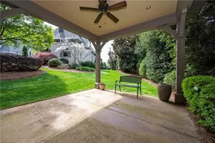 4090 Carriage Manor Cove, Winston-Salem, NC 27106 - Photo 35