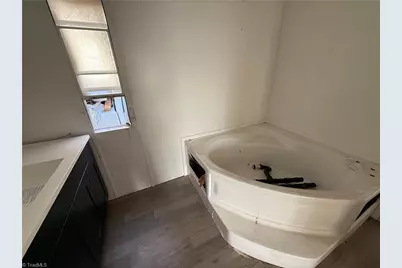 620 Frank Fleer Road, Lexington, NC 27292 - Photo 9