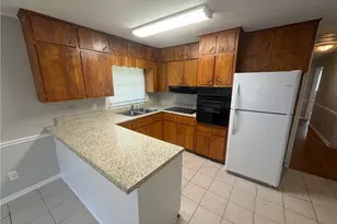 4111 Tulsa Dr, Greensboro, NC 27406 - Photo 7
