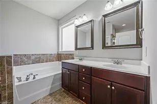 1208 Yellow Wood Dr, Mebane, NC 27302 - Photo 19