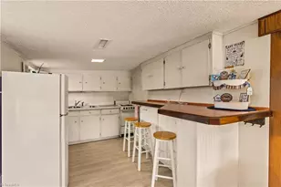 570 Lake Drive 9, Lexington, NC 27292 - Photo 11