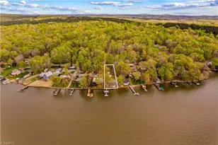 570 Lake Drive 9, Lexington, NC 27292 - Photo 5